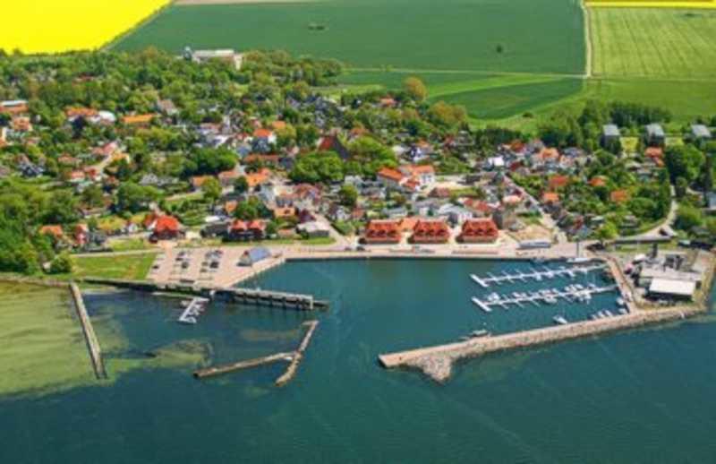 埃姆博登公寓 Wiek auf Rügen 外观 照片